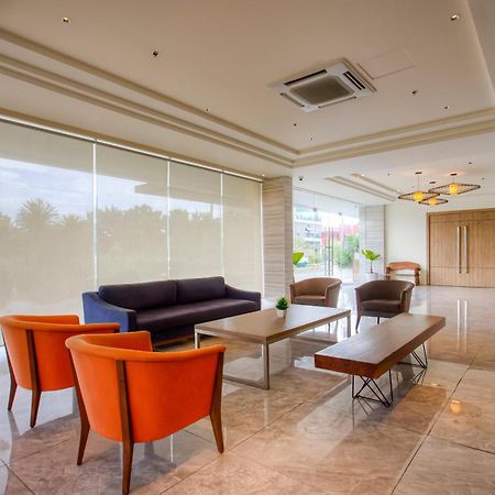 Capital O 827 Speciale Hotel Rosario  المظهر الخارجي الصورة