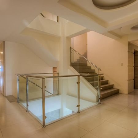 Capital O 827 Speciale Hotel Rosario  المظهر الخارجي الصورة