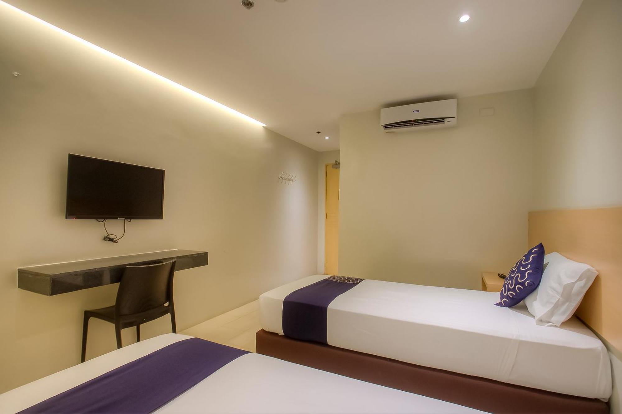 Capital O 827 Speciale Hotel Rosario  المظهر الخارجي الصورة