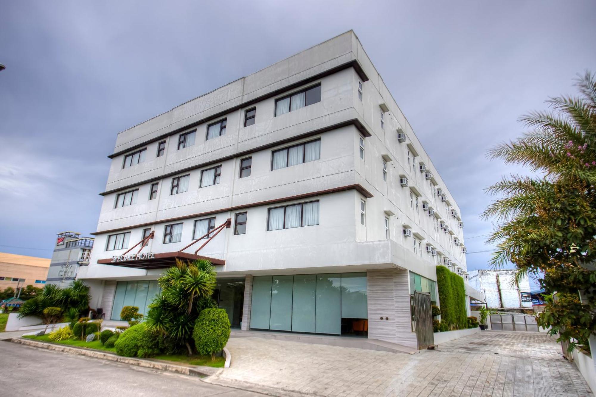 Capital O 827 Speciale Hotel Rosario  المظهر الخارجي الصورة