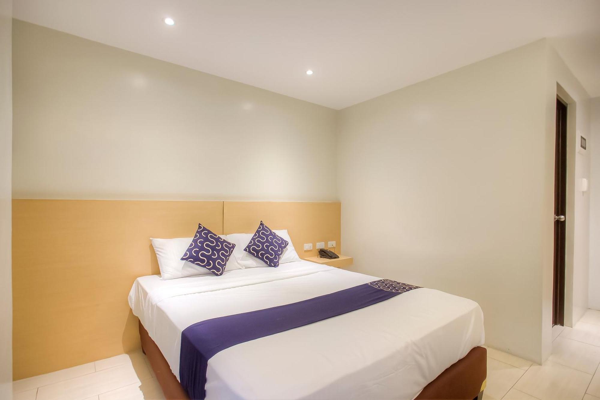 Capital O 827 Speciale Hotel Rosario  المظهر الخارجي الصورة