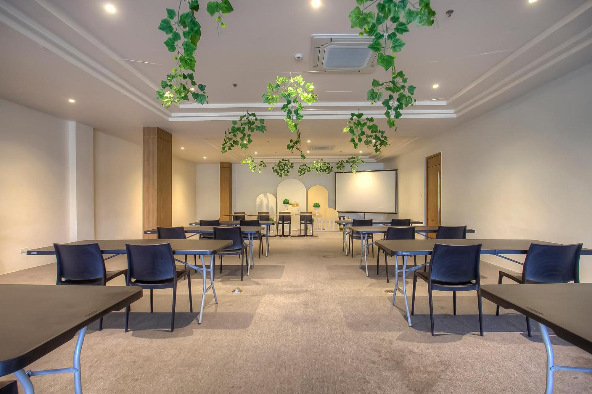 Capital O 827 Speciale Hotel Rosario  المظهر الخارجي الصورة