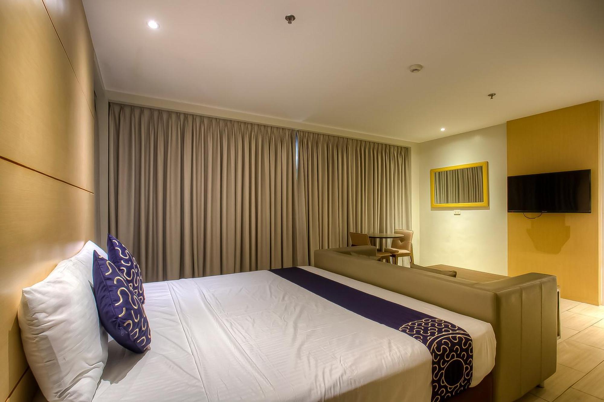 Capital O 827 Speciale Hotel Rosario  المظهر الخارجي الصورة