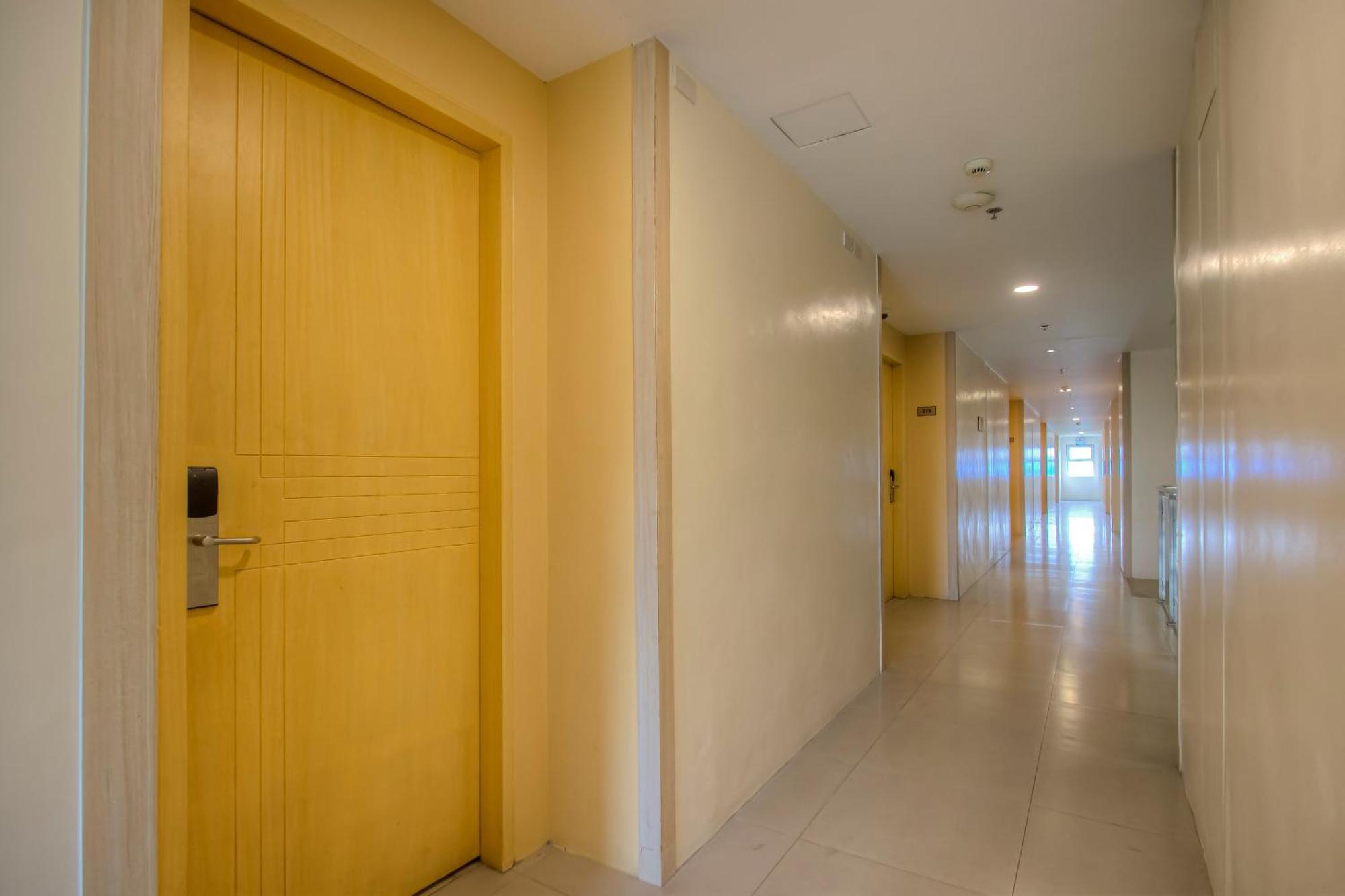 Capital O 827 Speciale Hotel Rosario  المظهر الخارجي الصورة