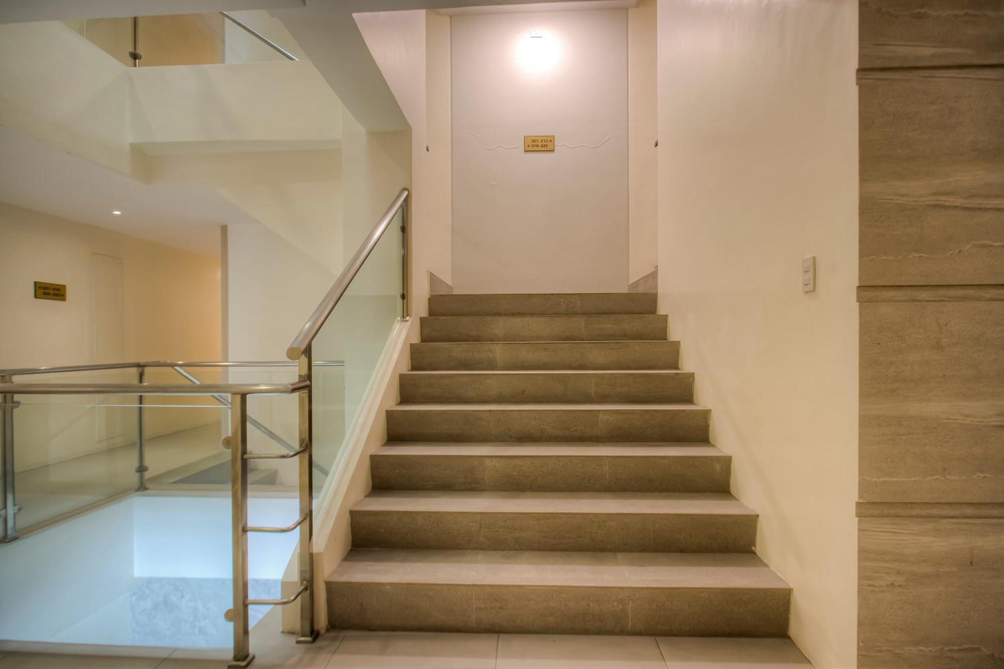 Capital O 827 Speciale Hotel Rosario  المظهر الخارجي الصورة